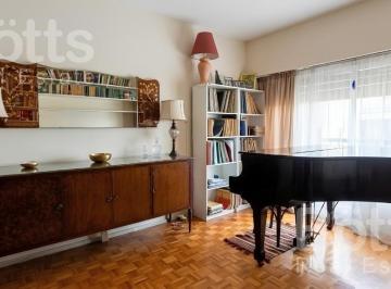 Departamento · 48m² · 2 Ambientes · Departamento 2 Ambientes con Balcón Al Contra Frente Super Amplio, en Villa Crespo