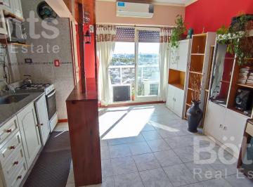 Departamento · 38m² · 2 Ambientes · Depto de 3 Amb en Piso Alto con 2 Balcones