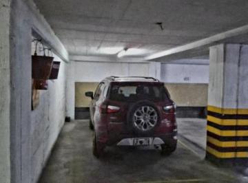 Garage , Recoleta · Dueña Alquila Excelente Cochera Fija
