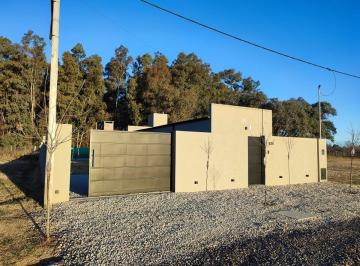Casa de 2 ambientes, San Andrés de Giles · Casaquinta a Estrenar - Barrio Los Alamos