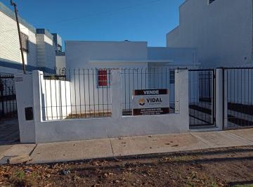QPX-QPX-100_2 · Casa de 3 Ambientes Totalmente Reciclada