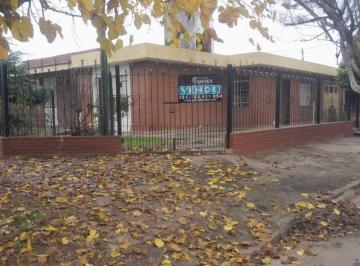 Casa · 146m² · 5 Ambientes · 1 Cochera · Casa en Venta en Residencial Cabildo