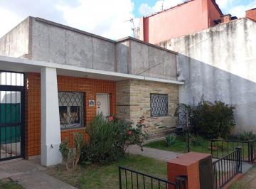 PH de 3 ambientes, Morón · Casa PH 3 Amb Alquiler Palomar