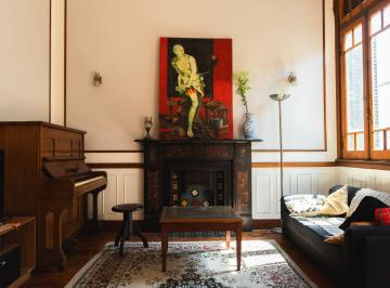 Casa de 7 ambientes, San Telmo · Casa Pintoresca Residencial en El Corazón de San Telmo