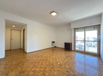 Departamento de 2 ambientes, Ciudad de Santa Fe · Inversión con Renta en Plena Peatonal Santafecina.