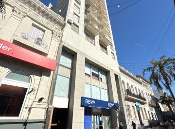 Departamento de 2 ambientes, Ciudad de Santa Fe · Inversión con Renta en Plena Peatonal Santafecina.