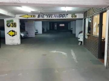 Garage · 13m² · 1 Cochera · 3 Cocheras en Venta Av Colon 836