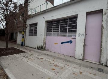 Bodega-Galpón · 200m² · 1 Ambiente · Alquiler Galpón con Terraza