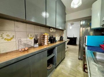 Departamento · 100m² · 8 Ambientes · Departamento en Venta 4 Dorm. Frente a Plaza Lopez
