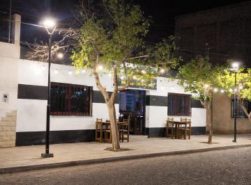 Local comercial de 2 ambientes, Pocito · Venta de Local Comercial con Salida a Dos Calles