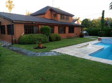 Casa · 215m² · 4 Ambientes · 2 Cocheras · Alquiler de Casa 4 Ambientes, Parrilla, Pileta Indio Cua Exaltacion de La Cruz