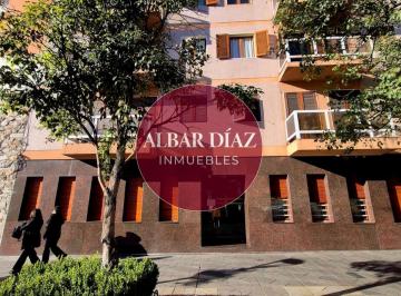 Departamento · 45m² · 2 Ambientes · Alquiler Oficina / Local Comercial en Pb | Frente Plaza Vélez Sarsfield + Patio Olmos y Buen Pastor