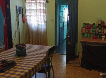 PH · 49m² · 3 Ambientes · Venta PH 3 Ambientes Caseros 2 Patios