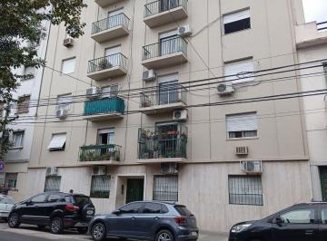 Departamento · 87m² · 4 Ambientes · Departamento Semipiso 4 Ambientes Caba con Balcon