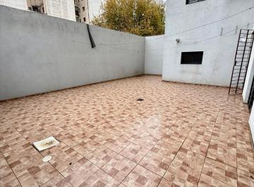 Departamento Alquiler de 5 ambientes · Alquilo 2 Dorm con Patio de 30 m Propio, Impecable, Zona Centro!