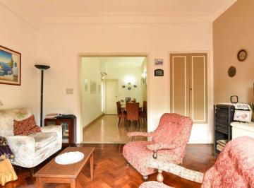 PH · 116m² · 4 Ambientes · PH 4 Amb. con Terraza. Ent. Indep. Parque Avellaneda