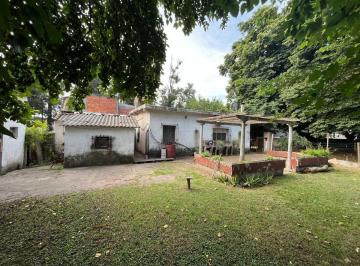 Casa · 134m² · 4 Ambientes · Venta Casa Quinta Doble Lote 536 m² Merlo Norte