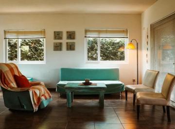 Casa · 100m² · 4 Ambientes · Casa en Venta - 2 Dorm. 1 Baño - 500 m - Balneario Mar Chiquita