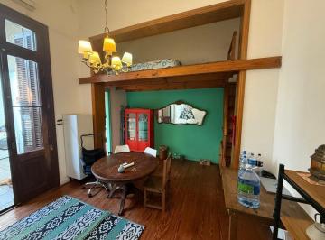 PH · 44m² · 2 Ambientes · Venta de PH 2 Amb, Estudio, Altillo Monserrat