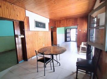 Casa · 59m² · 3 Ambientes · Casa Interna Dos Dorm. - PH Barrio Sur