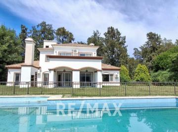 Casa · 344m² · 5 Ambientes · 3 Cocheras · Venta Casa 5 Ambientes Solar de Capilla Exaltacion