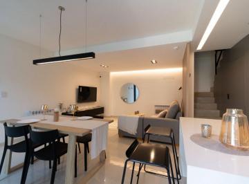 Departamento · 131m² · 3 Ambientes · 1 Cochera · Casa en Venta 4 Dorm + Pileta + Patio Fisherton