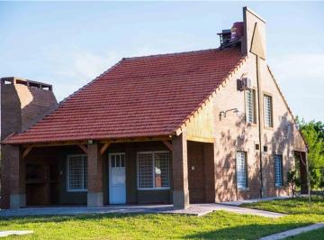 Quinta vacacional · 138m² · 4 Dormitorios · 2 Cocheras · Quinta a La Venta en Rincon Km 7 a 200 m de La Ruta