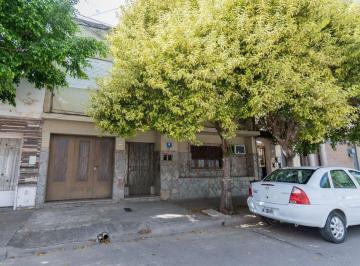 Casa · 207m² · 1 Ambiente · Venta de Propiedad