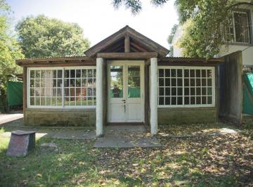 Casa · 60m² · 3 Ambientes · Venta de Casa con 2 Dorm.