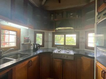 Casa · 240m² · 7 Ambientes · 2 Cocheras · Casa a La Venta en La Plata