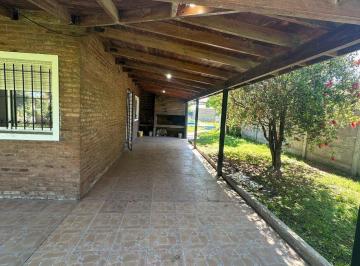 Casa · 66m² · 3 Ambientes · Venta Casa 2 Dorm. con Pileta - Roldan