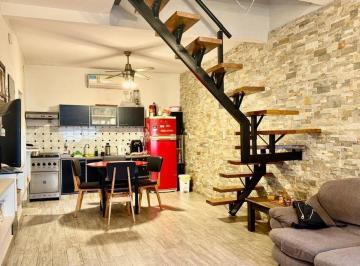 Casa · 72m² · 4 Ambientes · 1 Cochera · Venta PH Tipo Duplex 4 Amb San Martin con Cochera