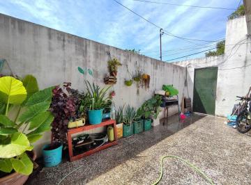 Casa · 150m² · 8 Ambientes · Oportunidad Venta Casa en Villa Soldati