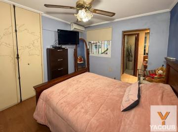 Casa · 80m² · 4 Ambientes · Casa en Venta - 3 Dorm. 1 Baño - 300 m - La Plata