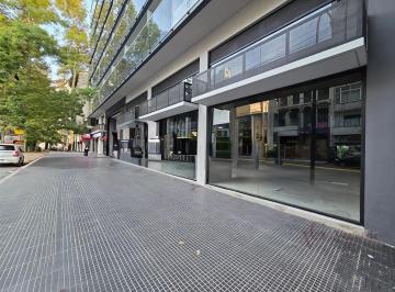 Local comercial · 300m² · Local en Congreso