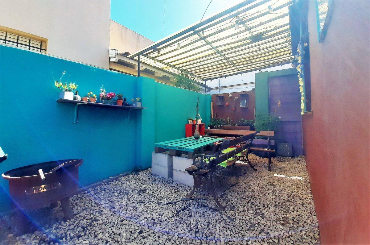 Domingo Olivera 1100