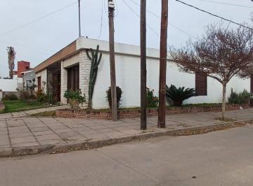 Casa · 168m² · 7 Ambientes · 2 Cocheras · Venta Casa Mas Departamento Barrio El Trebol