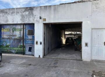 Garage · 90m² · Venta Local + Estacionamiento - Cochera 12 Autos Vgg
