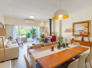 Casa · 135m² · 5 Ambientes · Venta Casa 3 Dorm. C/piscina en Malvín