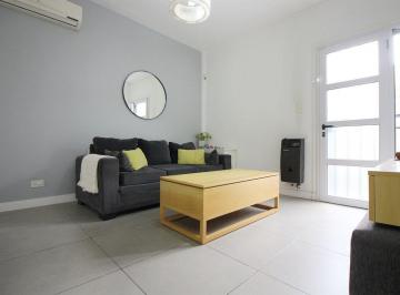 PH · 90m² · 3 Ambientes · 1 Cochera · PH 3 Amb Al Frente en Venta – Villa Sarmiento