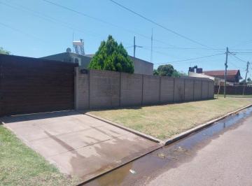 Casa · 122m² · 3 Ambientes · 1 Cochera · Casa en Venta en Pergamino con Patio y Galpon