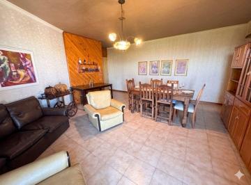 Departamento · 82m² · 4 Ambientes · 1 Cochera · Venta 4 Amb Departamento Avellaneda Apto Credito