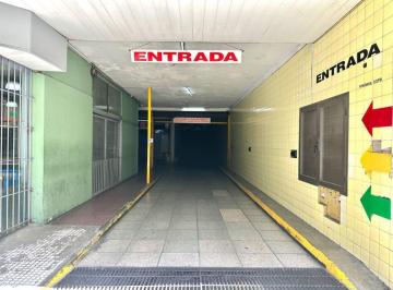 Garage · 20m² · Venta Cochera Cubierta Centro con Seguridad 24 Hs