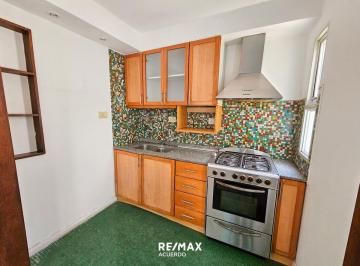 Departamento · 66m² · 3 Ambientes · 1 Cochera · Venta de Dpto 2 Dorm con Cochera San Nicolas