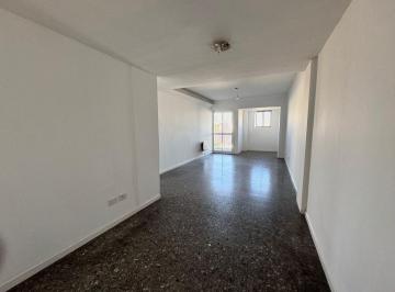 Departamento · 80m² · 4 Ambientes · Venta Depto 4 Ambientes Flores Norte