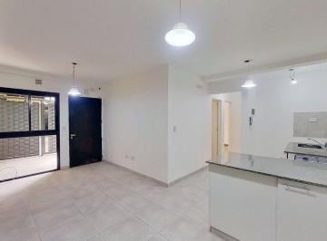 Departamento · 50m² · 3 Ambientes · Venta PH 3 Amb Sarandi Patio