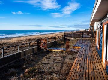 Casa · 150m² · 4 Ambientes · Casa Frente Al Mar en Multillar, Río Grande