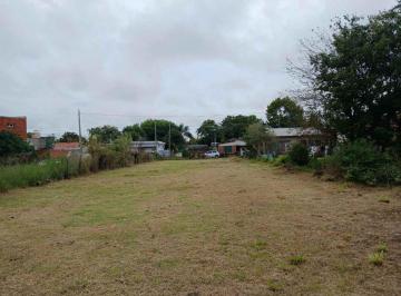Terreno · 718m² · Venta 2 Terrenos con Excelente Ubicación en Roldan