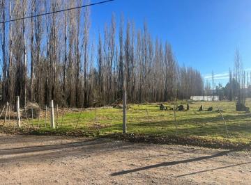 Terreno · 2440m² · Venta de Terreno en Exclusivo Barrio - Plottier