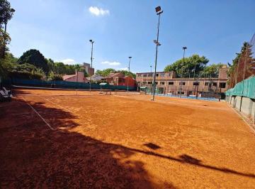 Edificio · 520m² · 6 Cocheras · Club de Tenis C/gimnasio y Padel Monte Grande